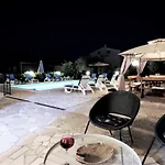 Mendula - Luxury By The - Heated Pool - Lush Garden * Trogir