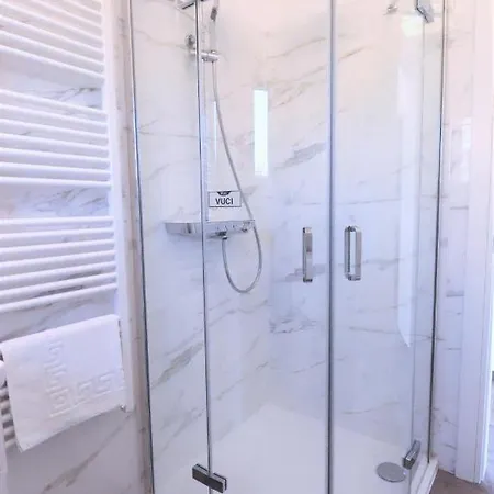 Mendula - Luxury By The - Heated Pool - Lush Garden * Trogir