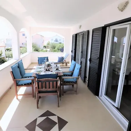 Villa Villa Mendula Trogir - Luxury Villa By The Beach - Heated Pool - Organic Garden Trogir